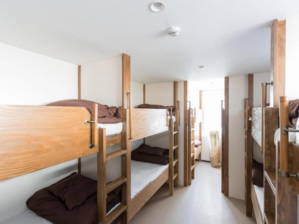 Osaka Namba Hostel Miyabi מראה חיצוני תמונה