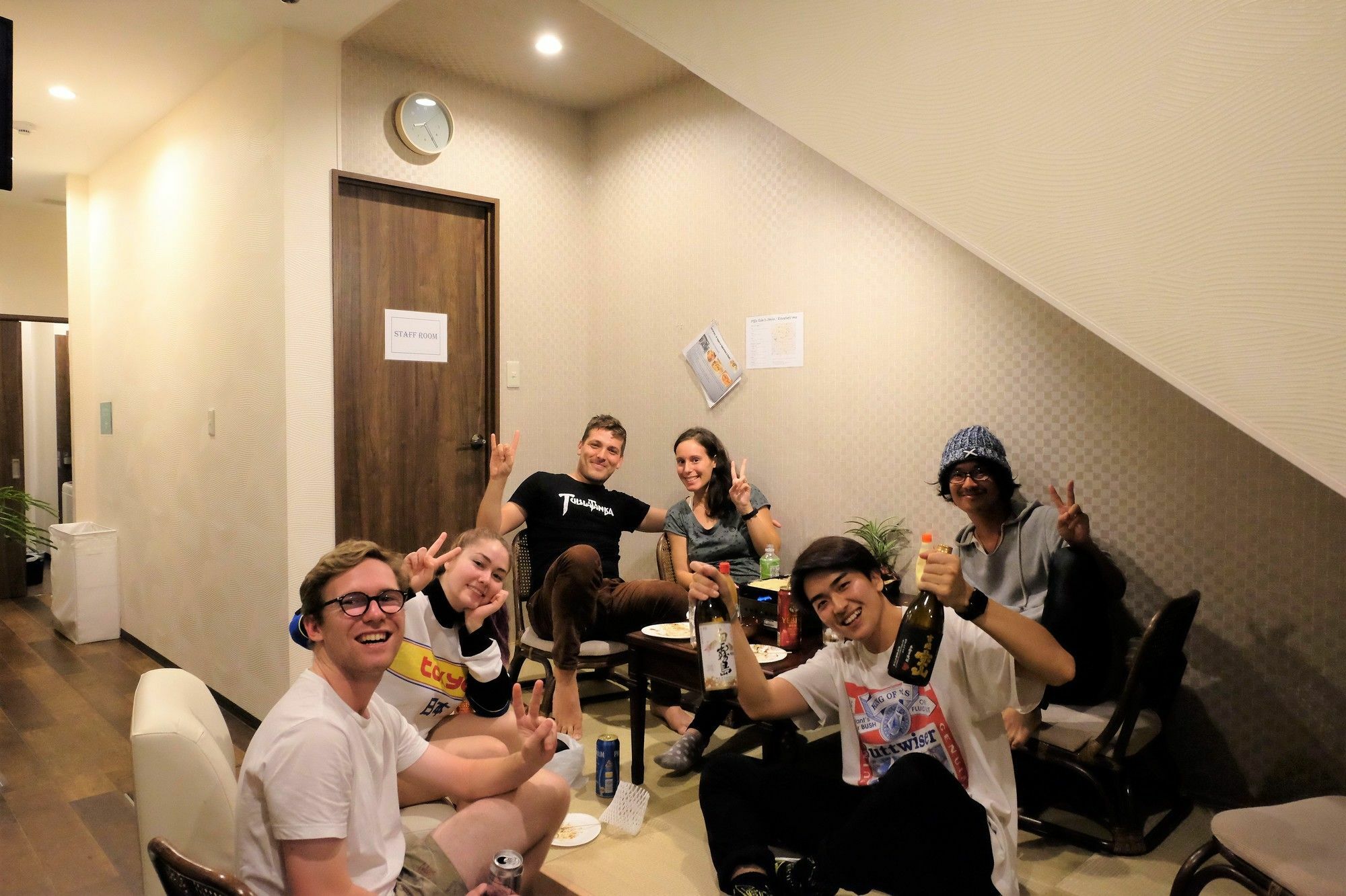 Osaka Namba Hostel Miyabi מראה חיצוני תמונה